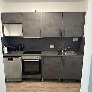 Zimmer mit zwei Einzelbetten